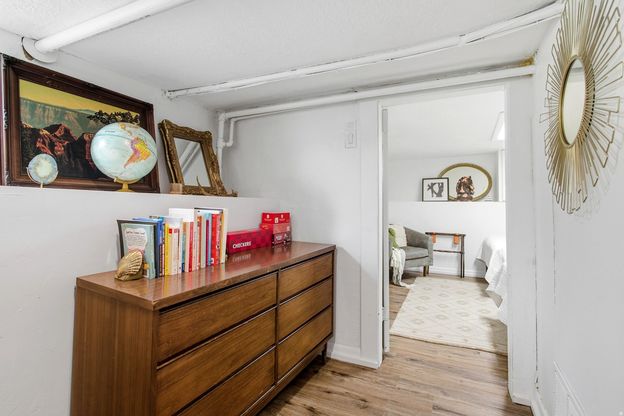 NOB HILL - Residential