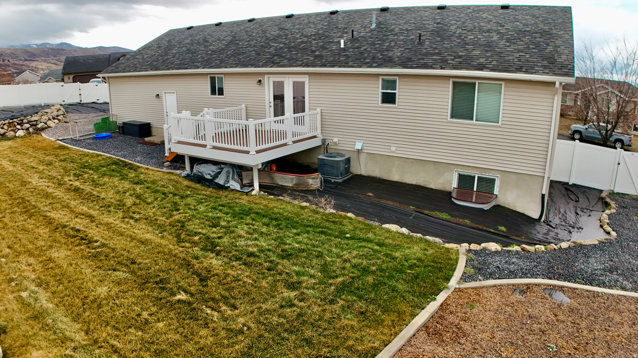 CHERRY CREEK HEIGHTS - Residential