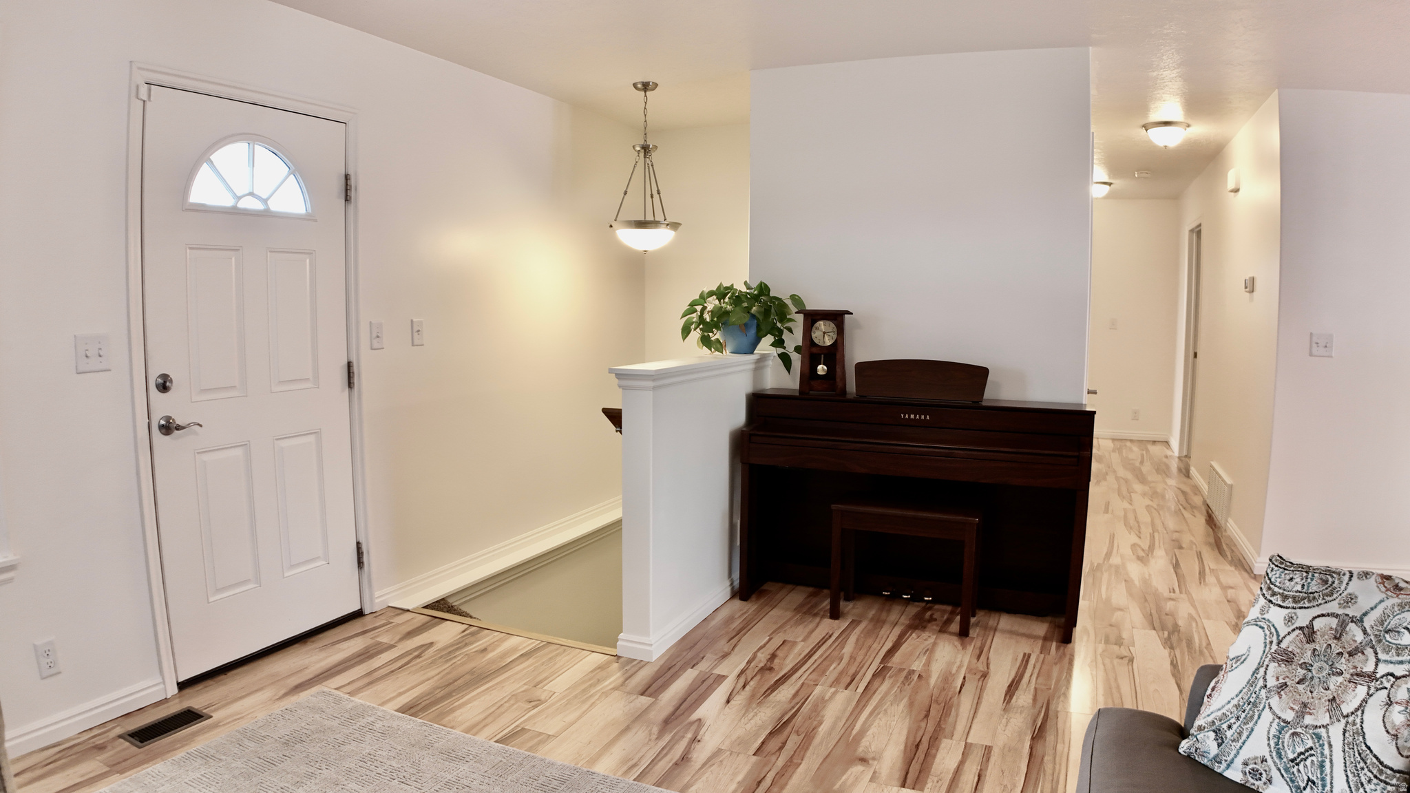 CHERRY CREEK HEIGHTS - Residential