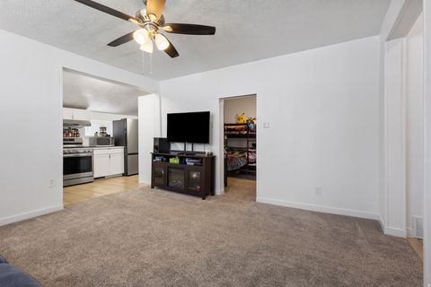 Tiny photo for 694 E 100 S, Spanish Fork, UT 84660 (MLS # 2155231)
