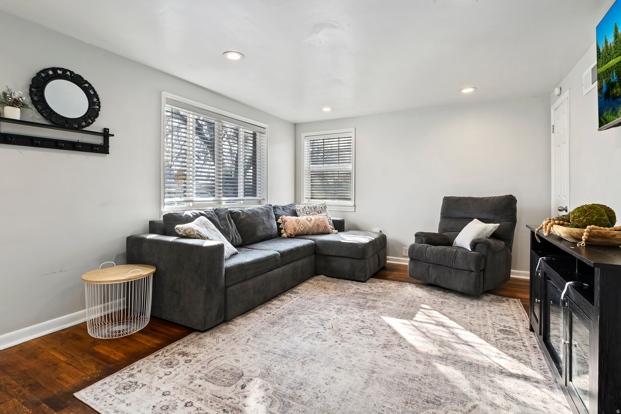 GLENDALE GARDENS - Residential