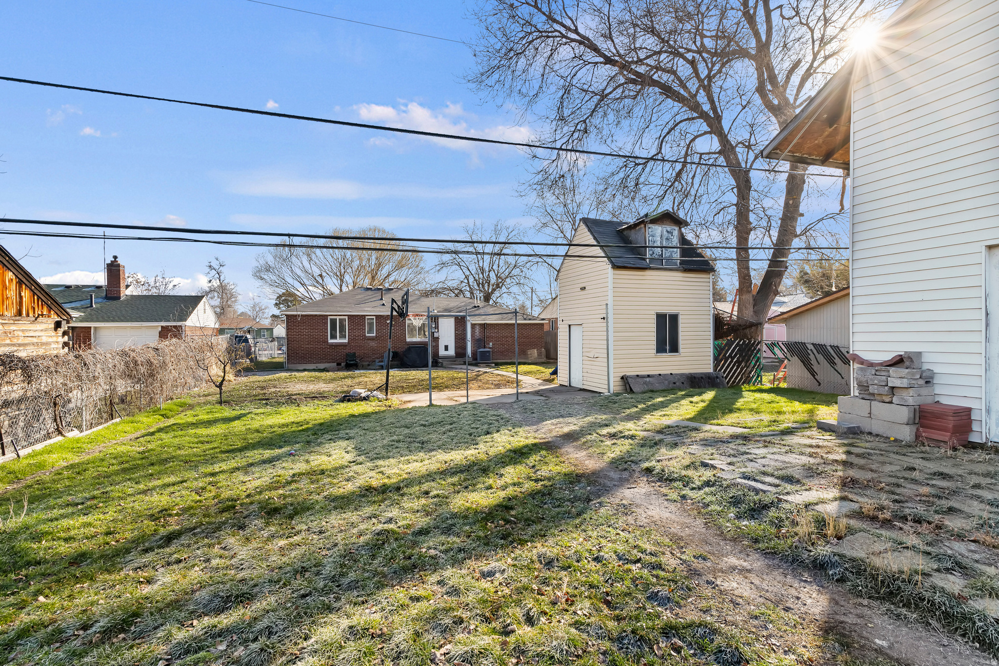 GLENDALE GARDENS - Residential