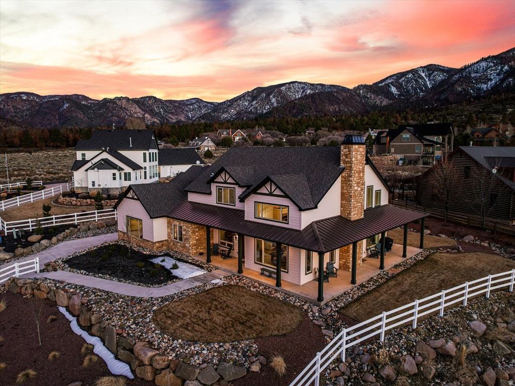 Photo of 1210 E BRISTLE CONE RD, Pine Valley, UT 84781 (MLS # 2146067)