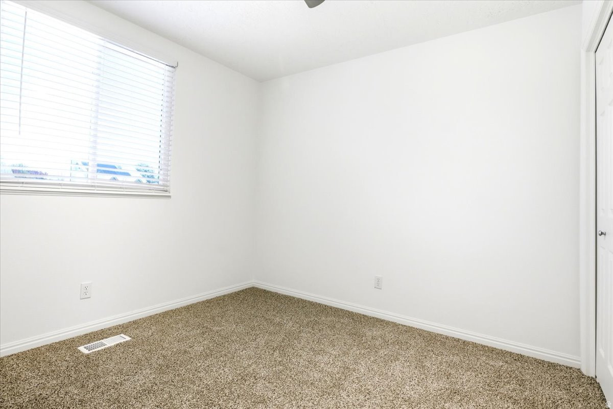 OQUIRRH SHADOWS - Residential