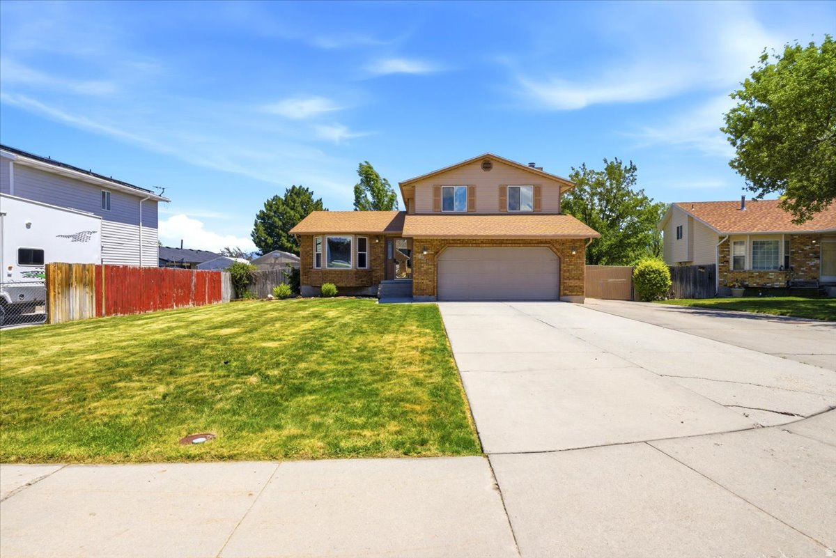 OQUIRRH SHADOWS - Residential