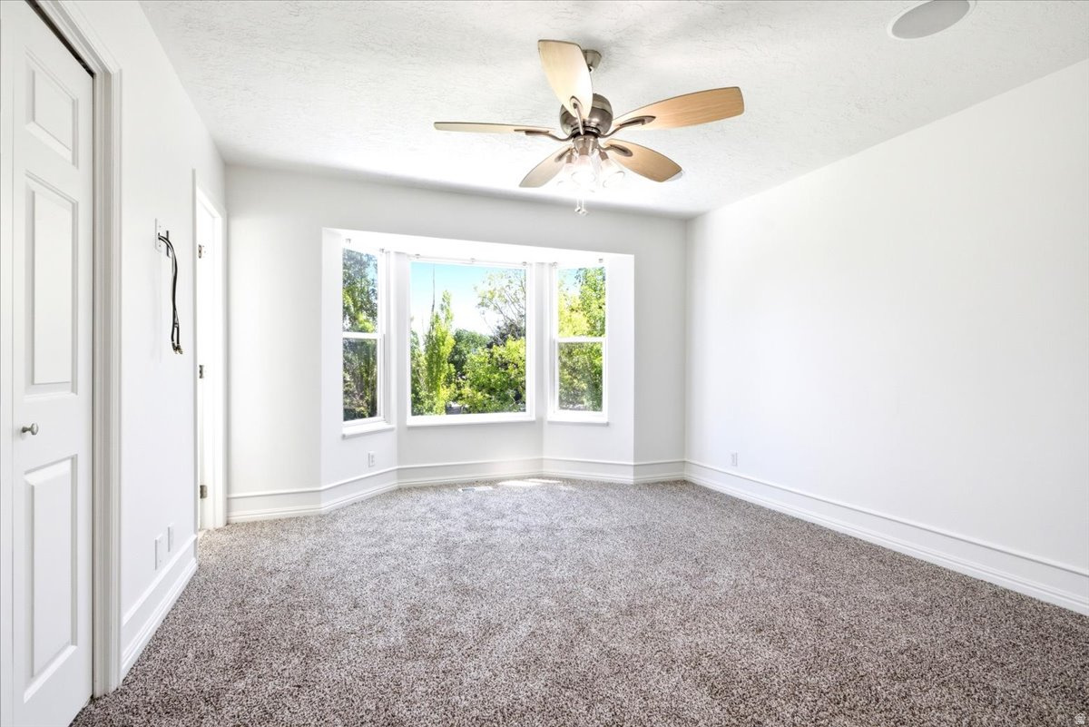 OQUIRRH SHADOWS - Residential