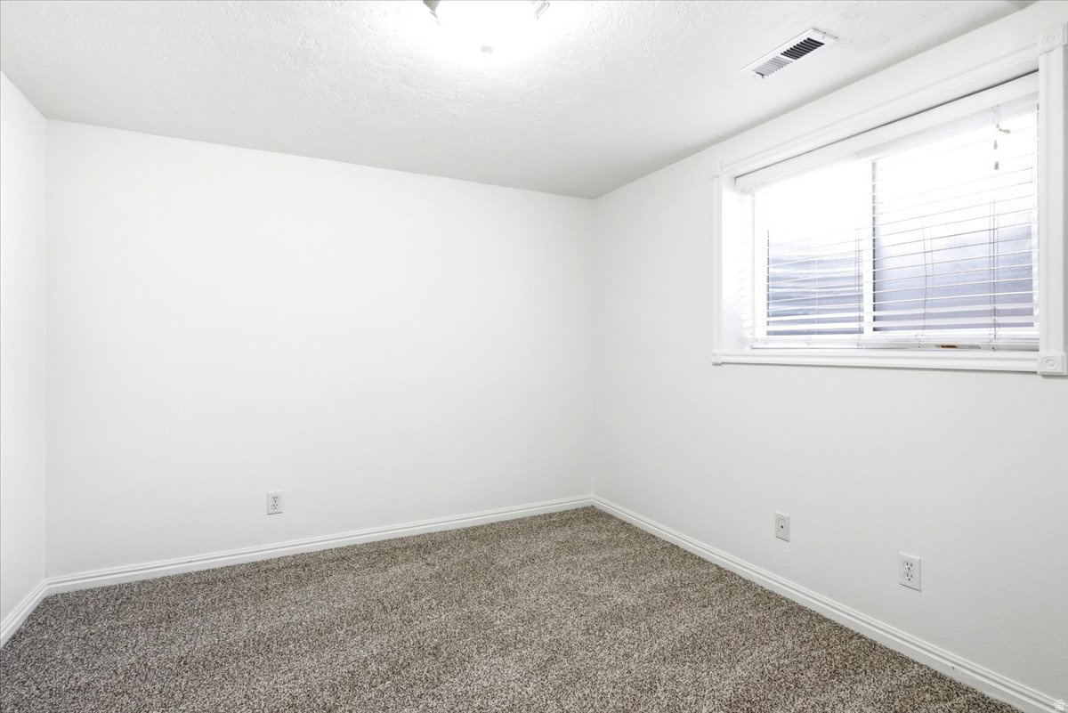 OQUIRRH SHADOWS - Residential