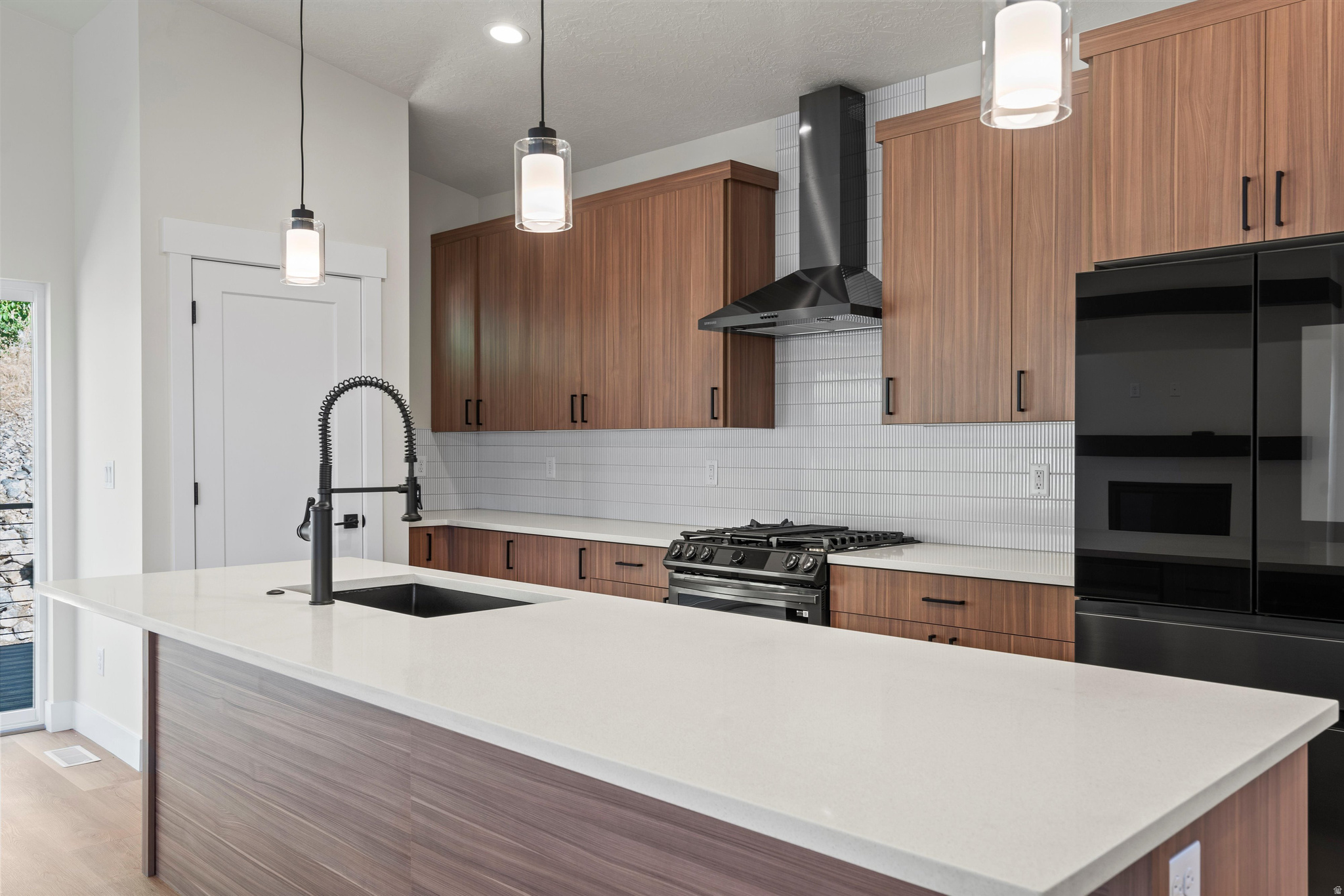 VALLEY VIEW PRUD - Residential