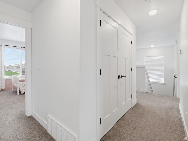 ELK MOUNTAIN - Residential