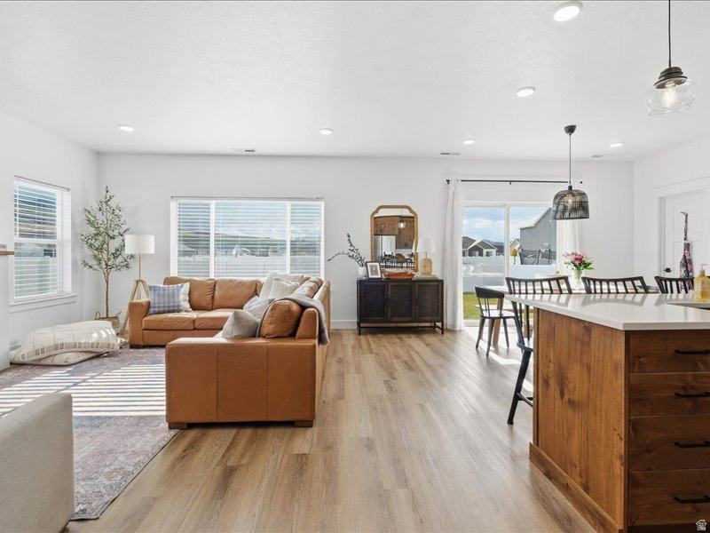 ELK MOUNTAIN - Residential