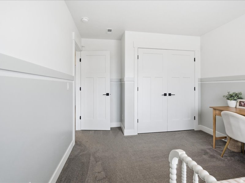 ELK MOUNTAIN - Residential