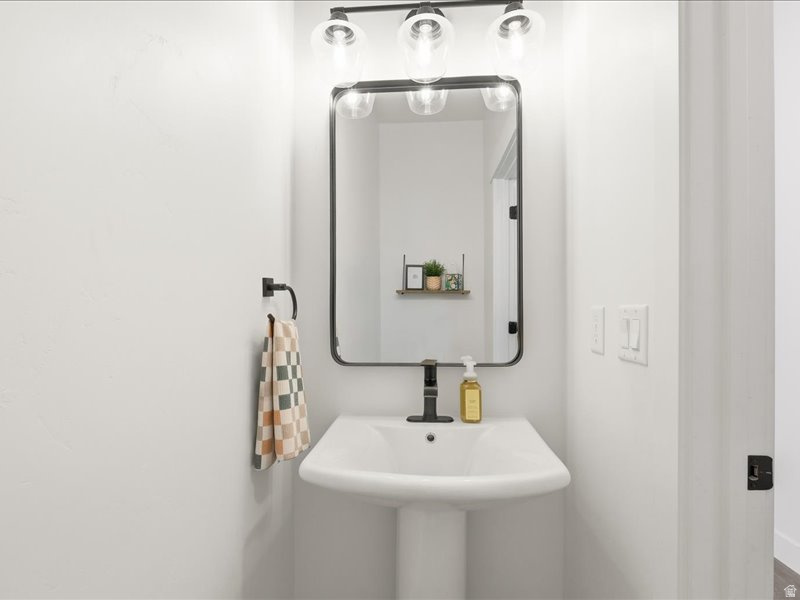 ELK MOUNTAIN - Residential