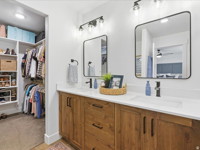 ELK MOUNTAIN - Residential