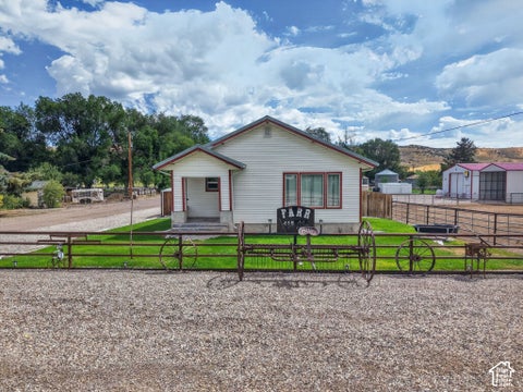 Homes For Sale - 415 Nelson St<br/> Arimo, ID 83214
