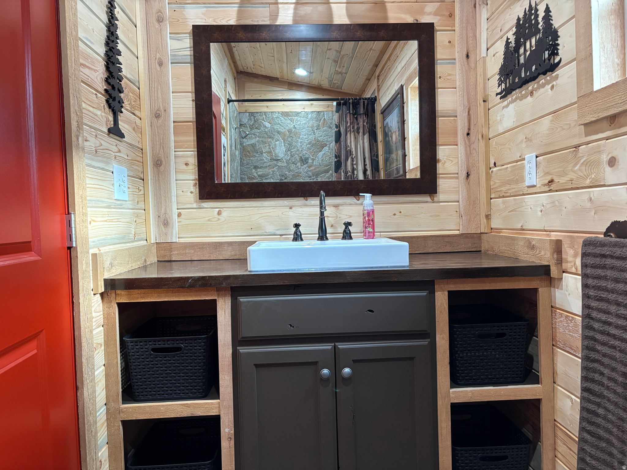 HIDEAWAY VALLEY SUBD - Land