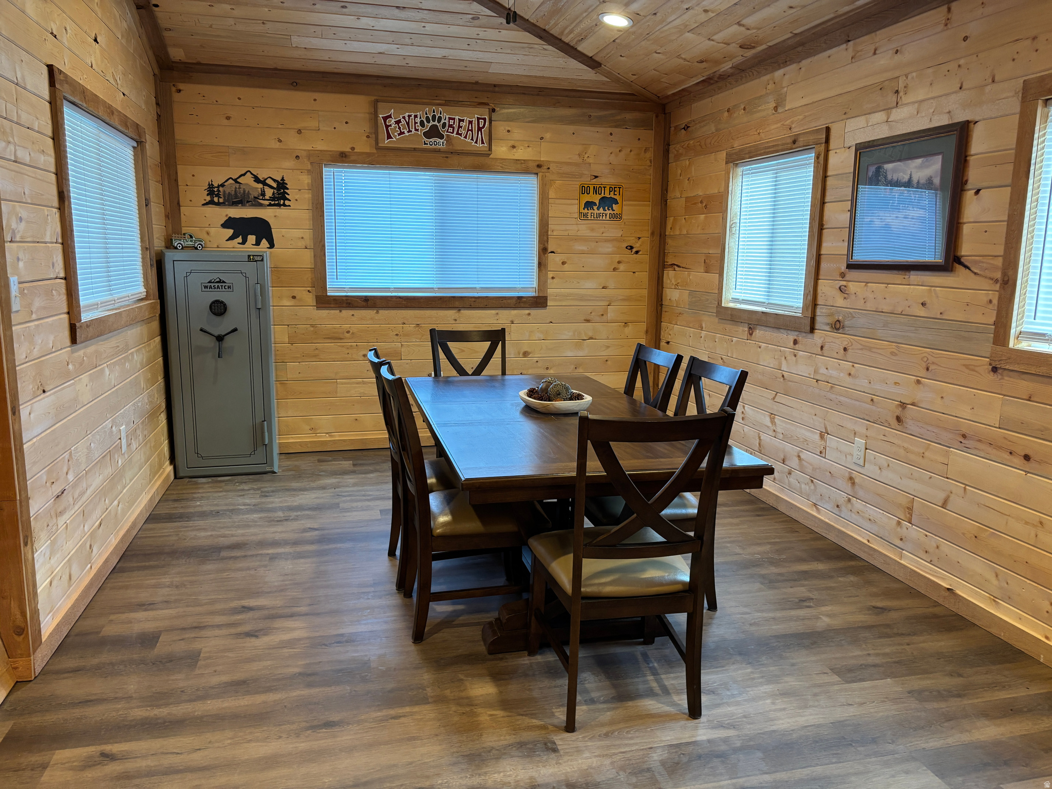 HIDEAWAY VALLEY SUBD - Land