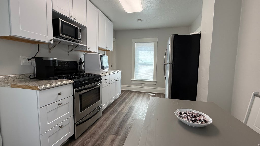 Photo of 26 N 100 E, Smithfield, UT 84335 (MLS # 2163115)