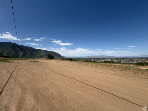 Tiny photo for 650 E 3600 S, Mapleton, UT 84664 (MLS # 2082759)