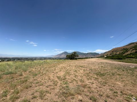Tiny photo for 650 E 3600 S, Mapleton, UT 84664 (MLS # 2082759)
