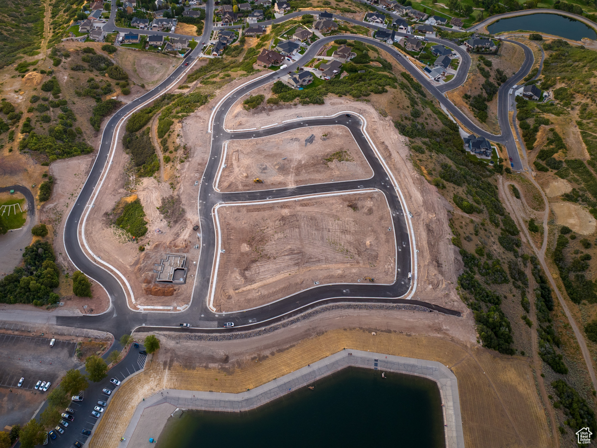 OAKRIDGE COVE - Residential