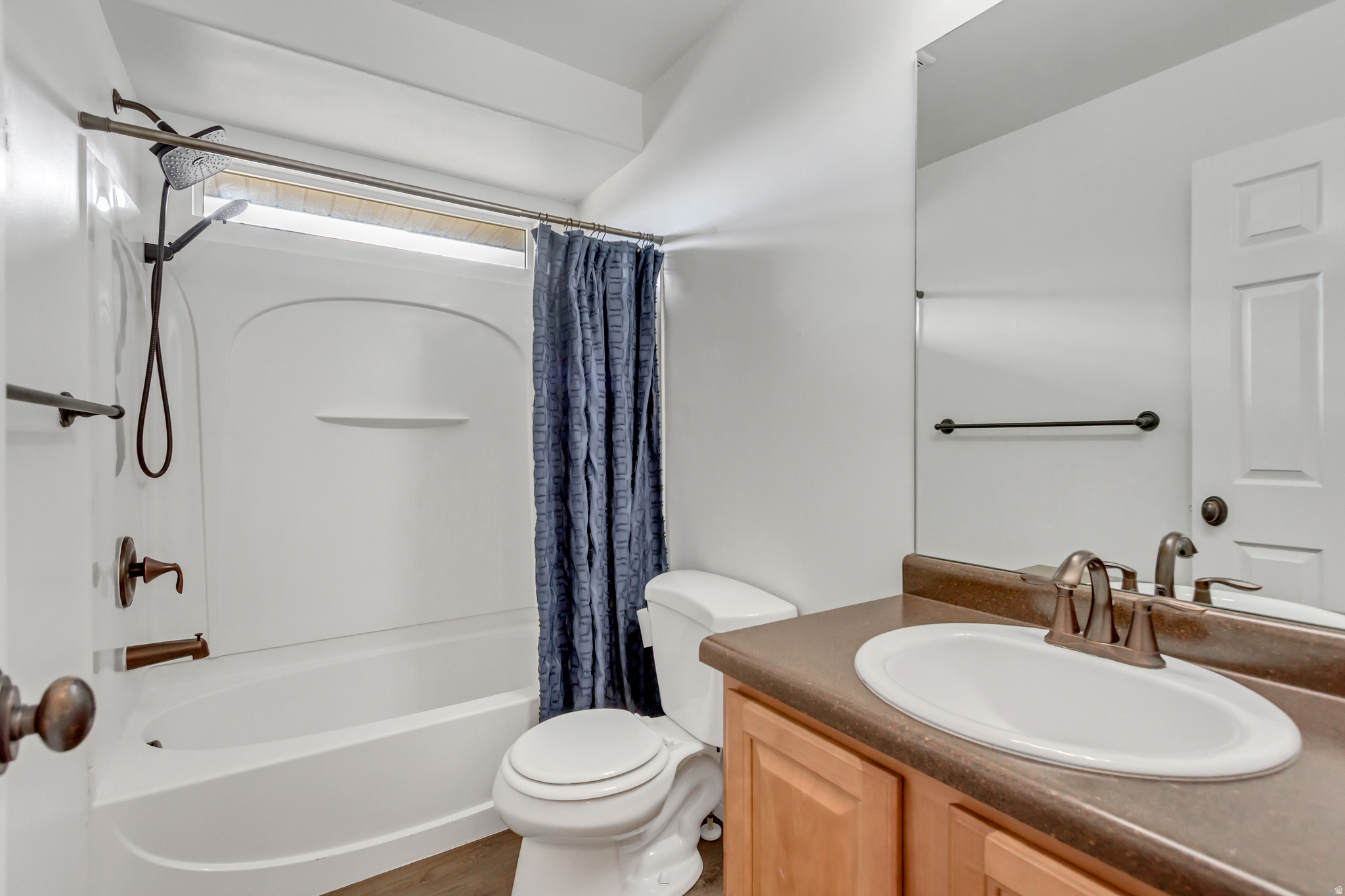 IVY SPRINGS CONDOMINIUM PHASE 10 - Residential