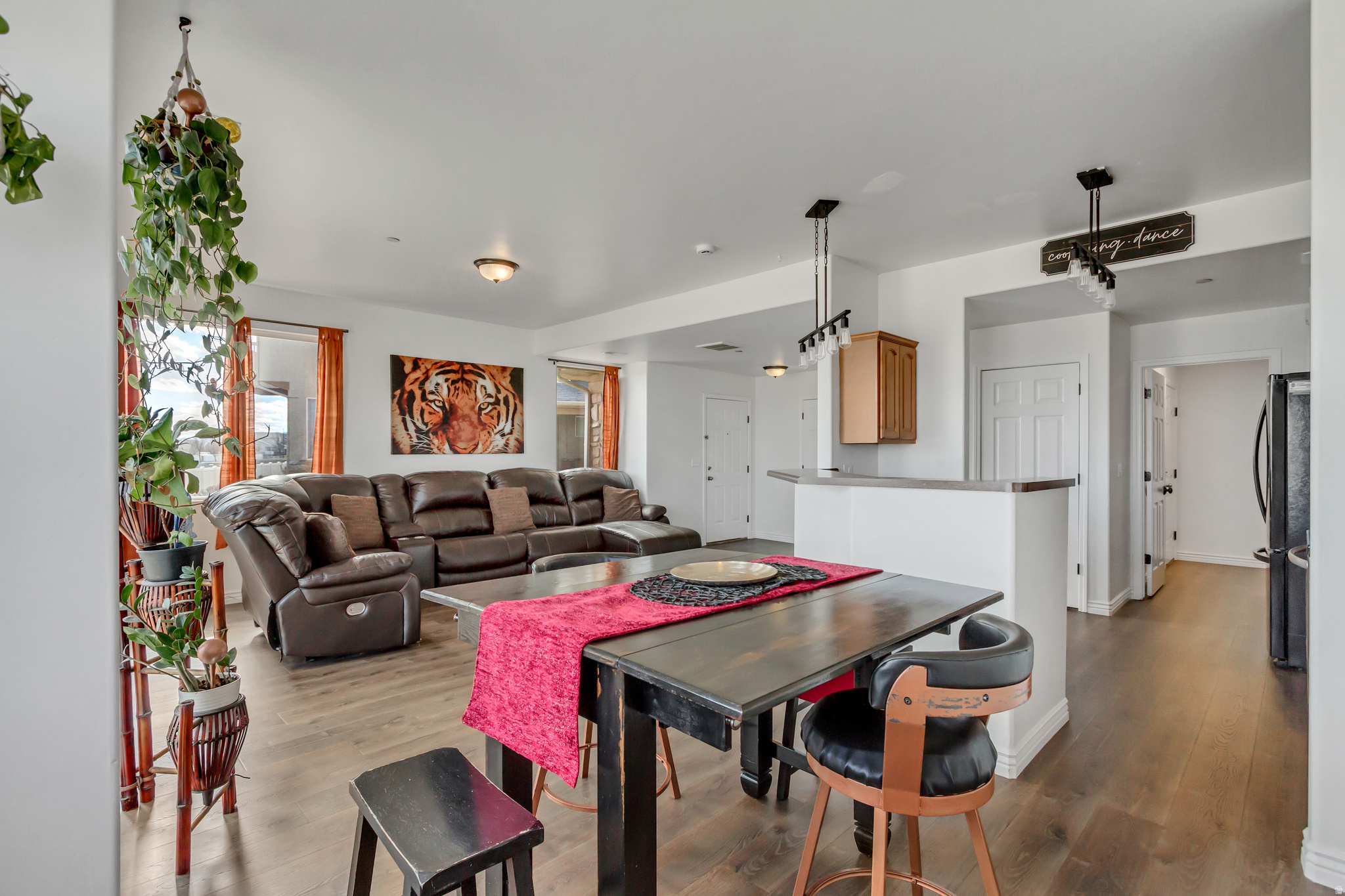 IVY SPRINGS CONDOMINIUM PHASE 10 - Residential