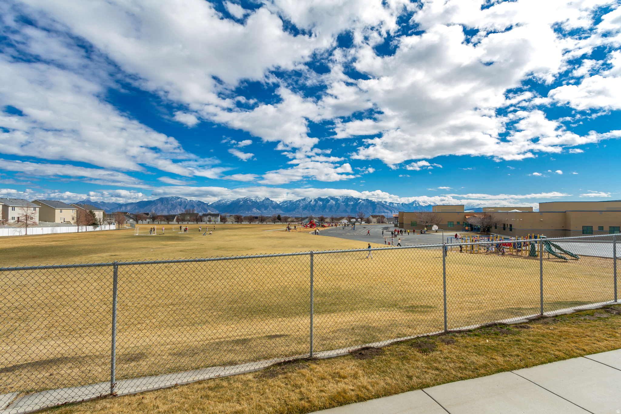 IVY SPRINGS CONDOMINIUM PHASE 10 - Residential