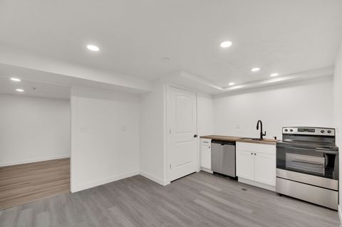 Tiny photo for 521 E 8045 S, Sandy, UT 84070 (MLS # 2156515)