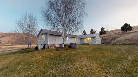 Tiny photo for 9029 N TREASURETON RD, Preston, ID 83263 (MLS # 2126905)