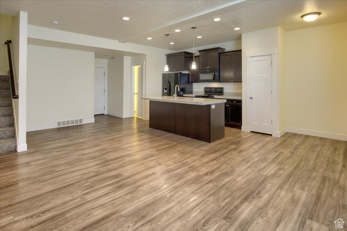9287 S Fordham Ct, Sandy, Utah image 4