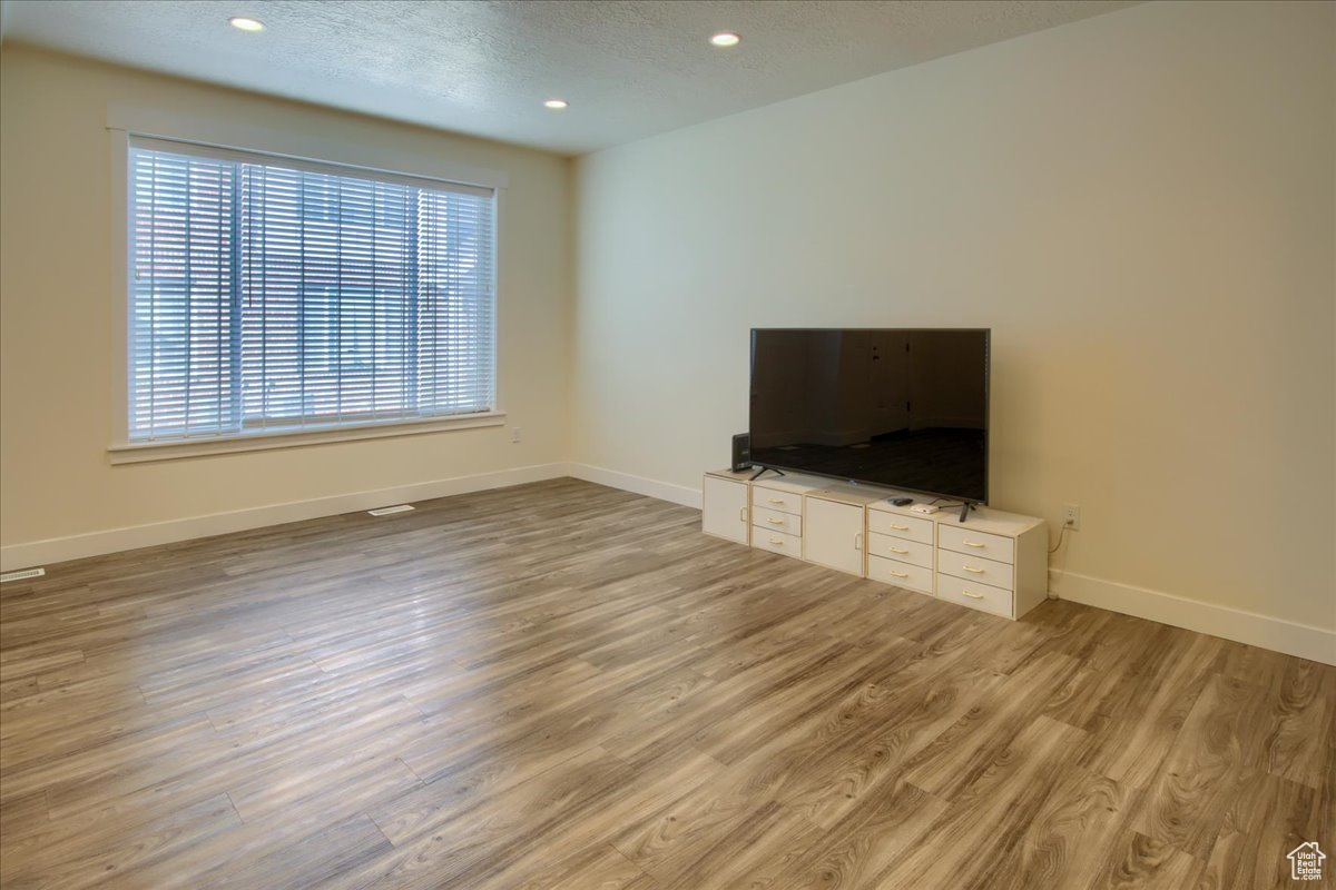 9287 S Fordham Ct, Sandy, Utah image 2
