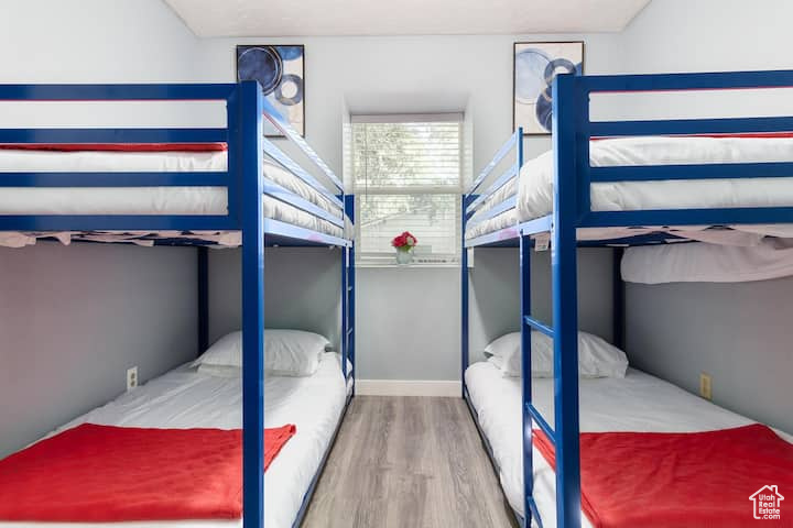 LA VERKIN TOWNSITE SUR BLK 3 - Residential