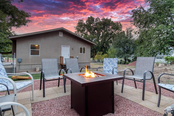 LA VERKIN TOWNSITE SUR BLK 3 - Residential