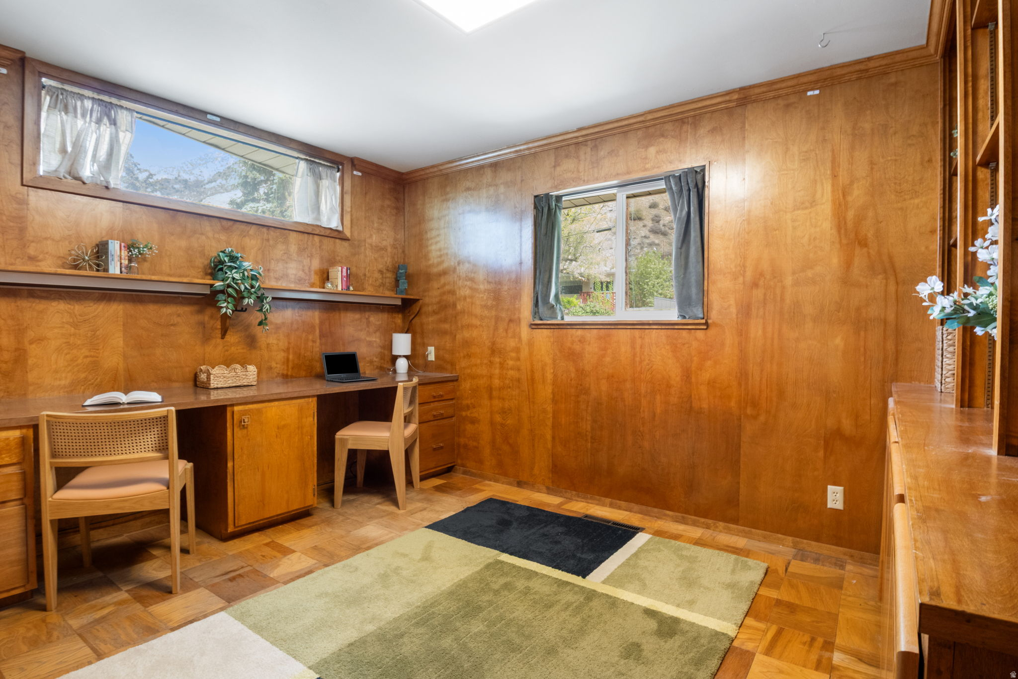 OAK HILLS - Residential