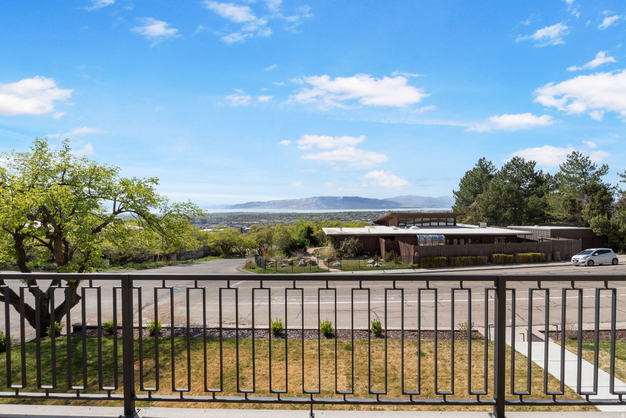 OAK HILLS - Residential