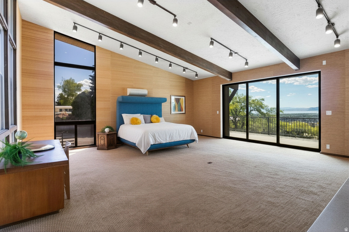 OAK HILLS - Residential