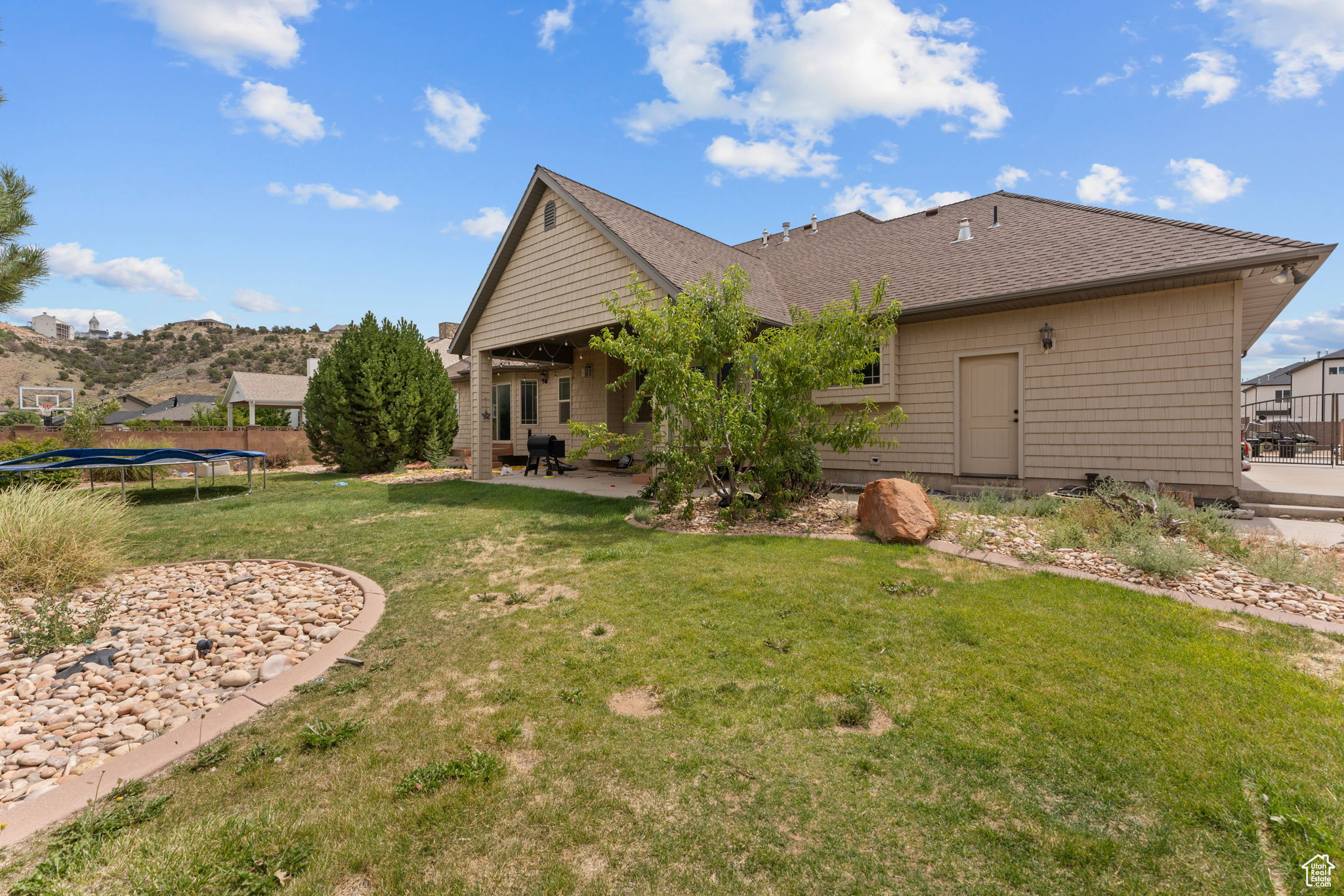 SUNSET CANYON ESTATES - Residential