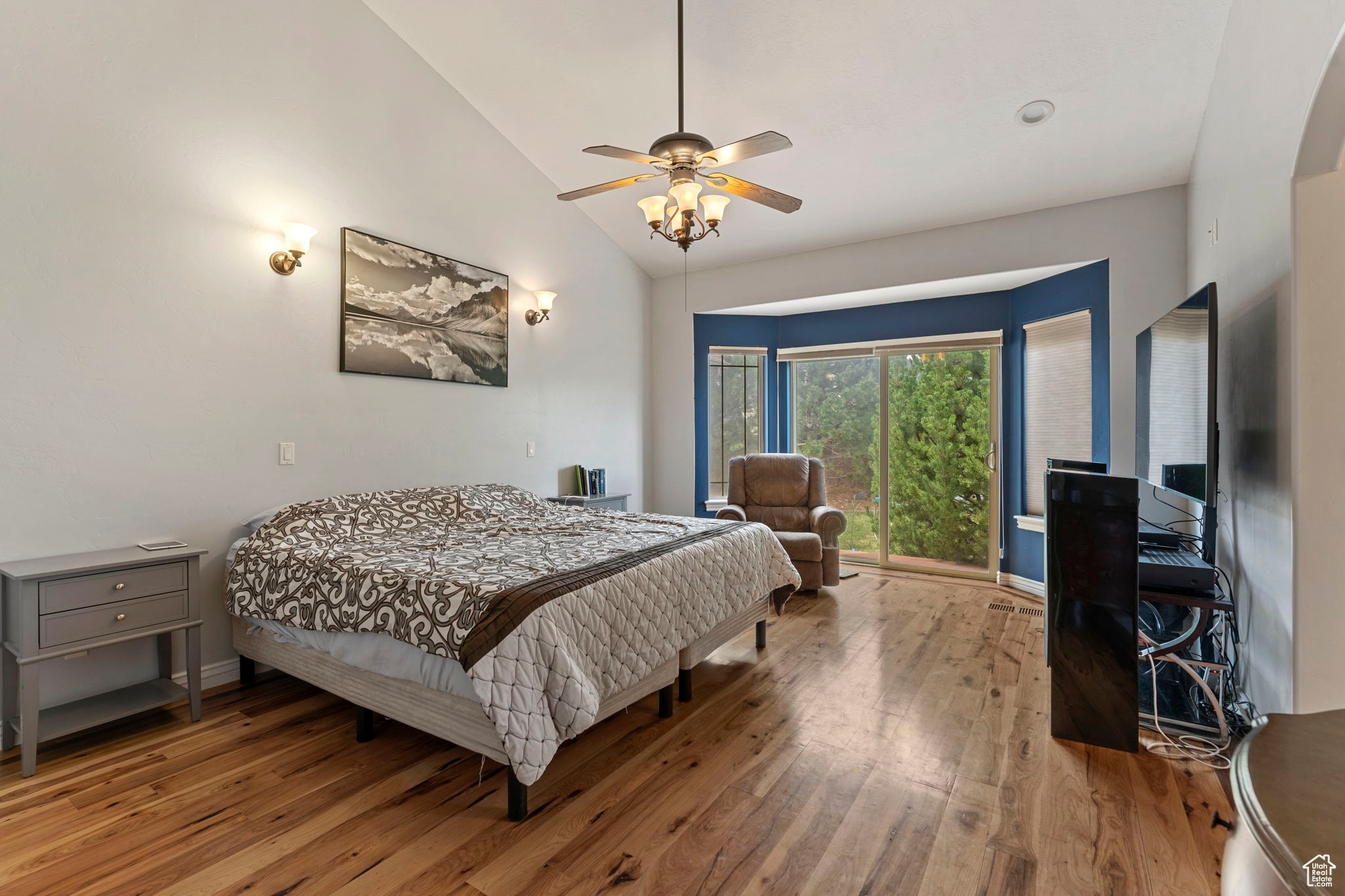 SUNSET CANYON ESTATES - Residential