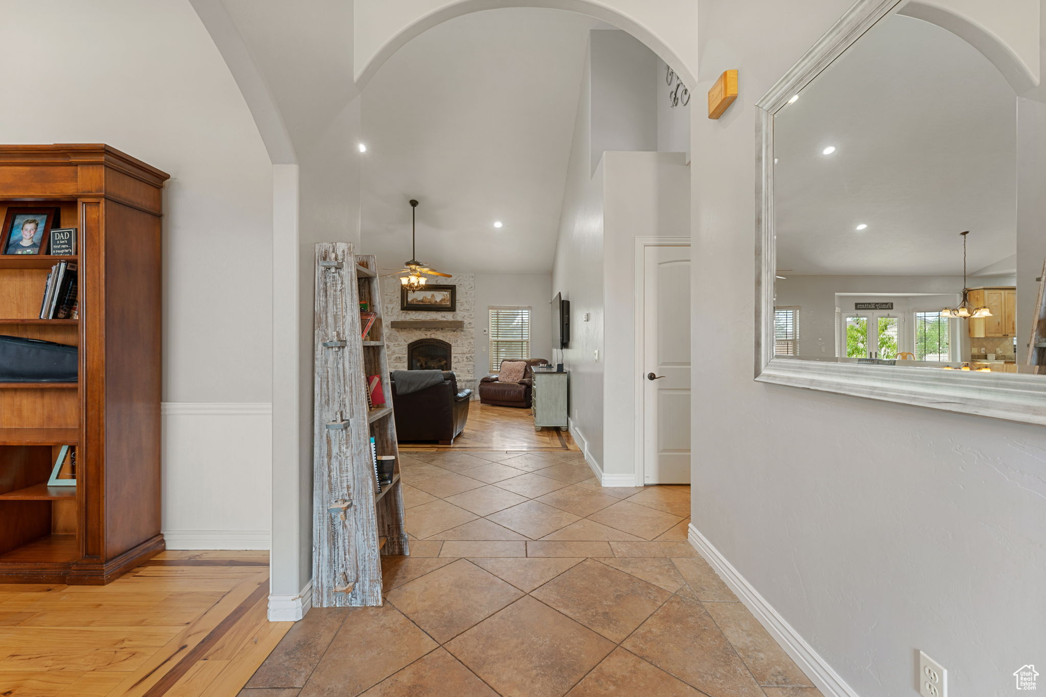 SUNSET CANYON ESTATES - Residential