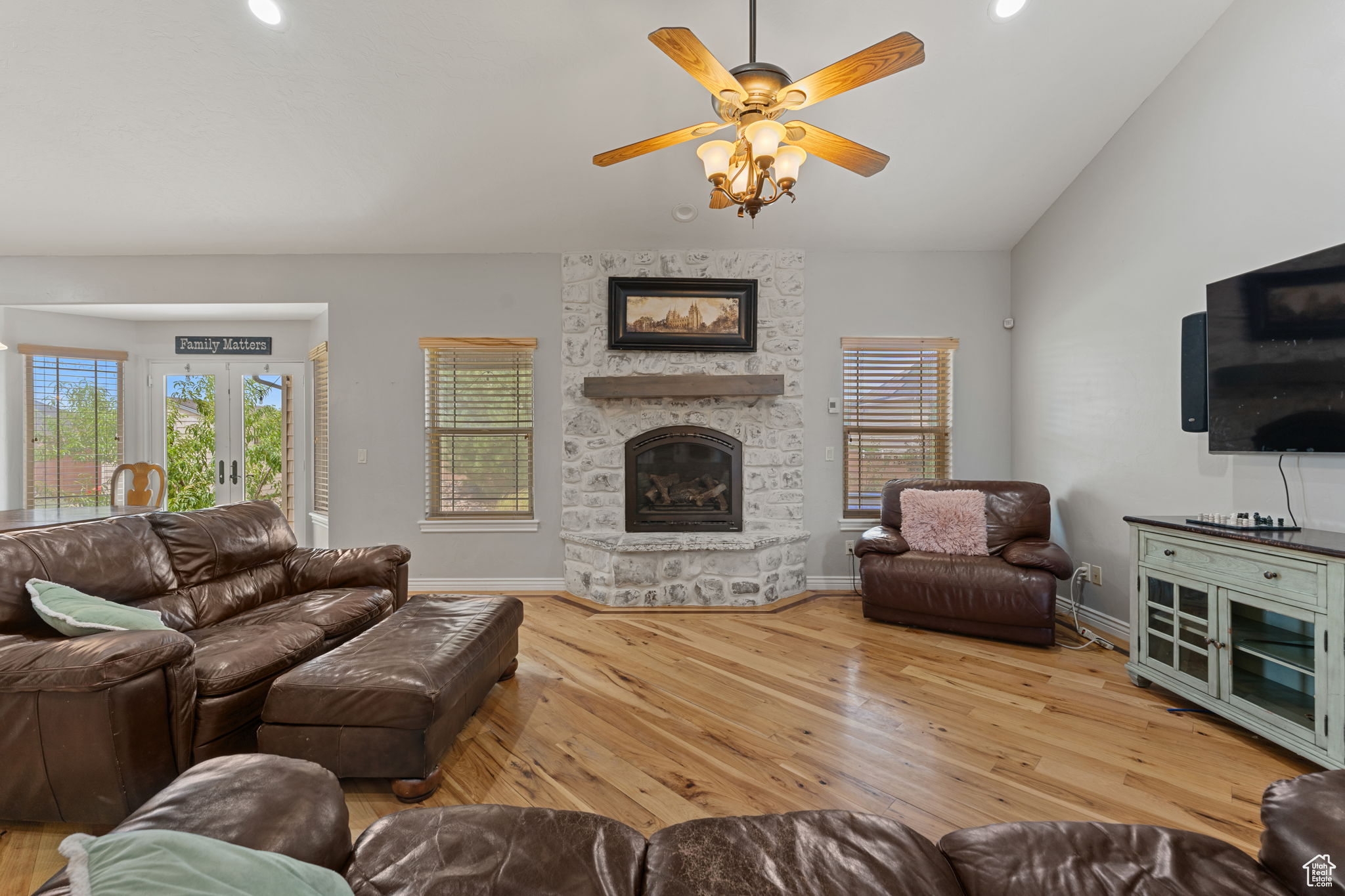 SUNSET CANYON ESTATES - Residential