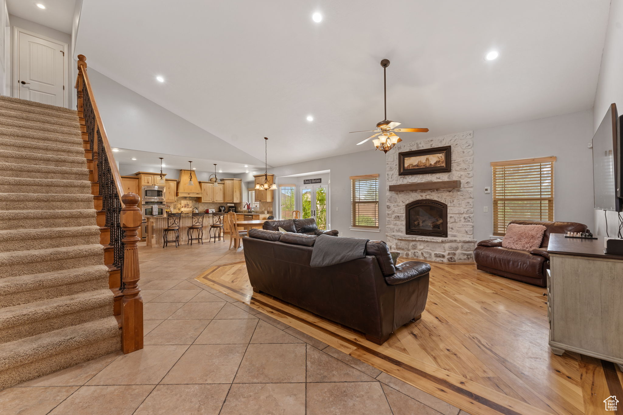 SUNSET CANYON ESTATES - Residential