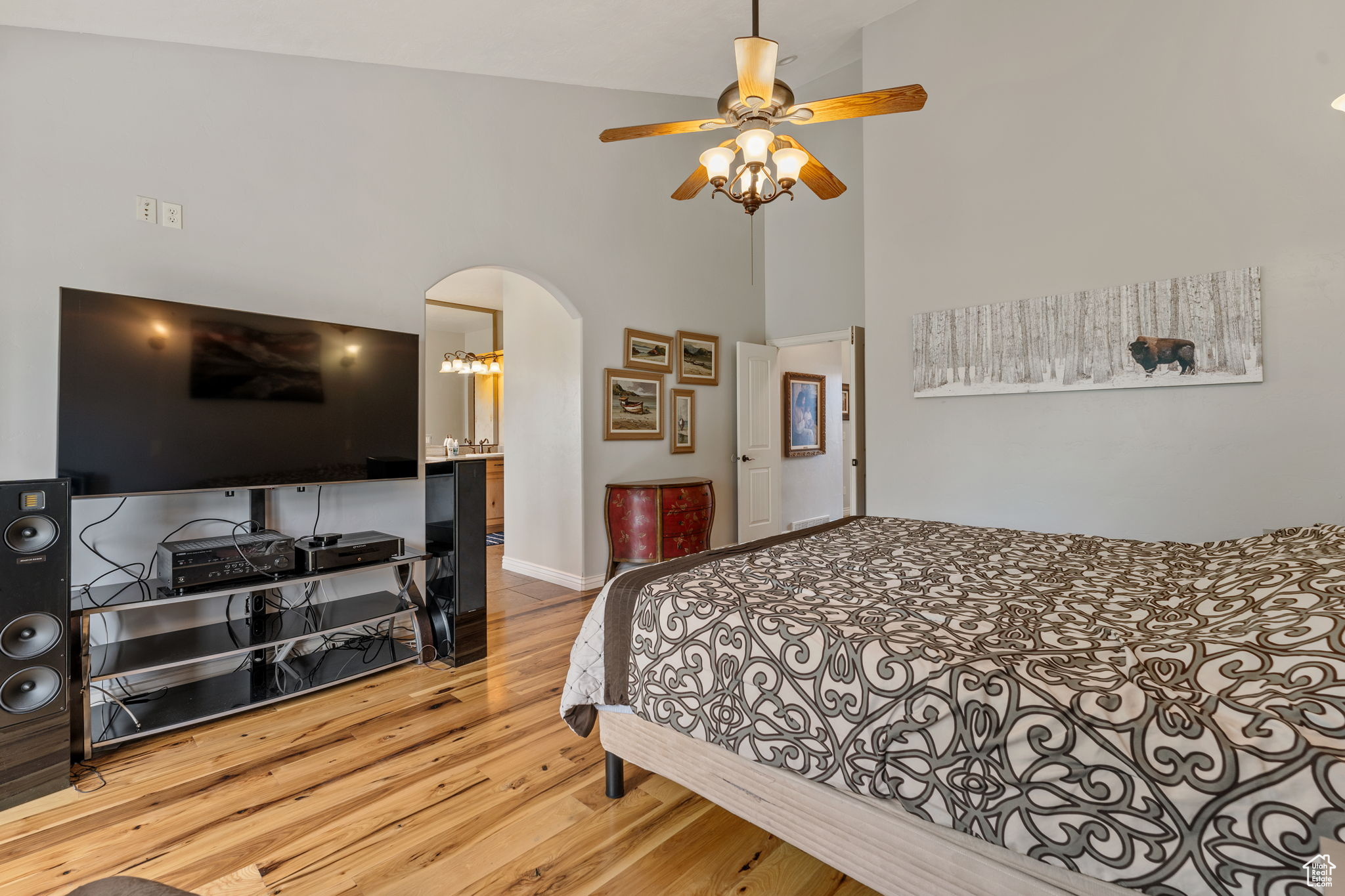 SUNSET CANYON ESTATES - Residential