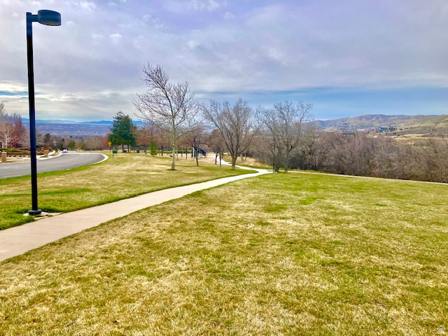 PRESIDENTIAL CLUB - Residential