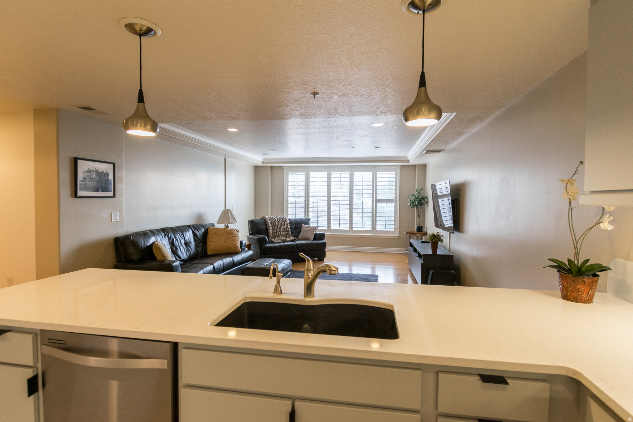 PRESIDENTIAL CLUB - Residential