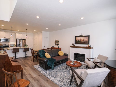 Tiny photo for 520 S ORCHARD DR E #3, Bountiful, UT 84010 (MLS # 2168929)