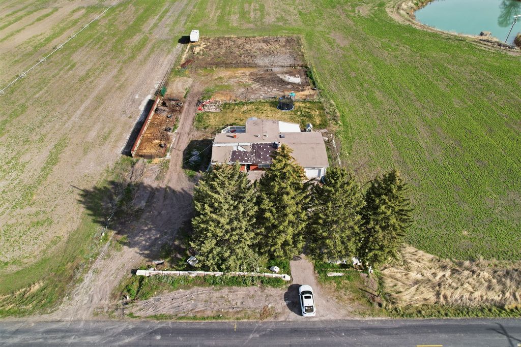 Photo of 2305 W 2200 S, Wellsville, UT 84339 (MLS # 2145661)