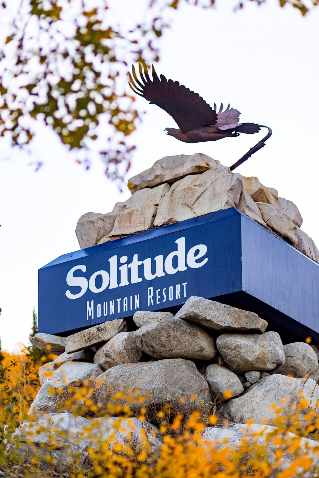 APRES CONDOMINIUMS - Residential