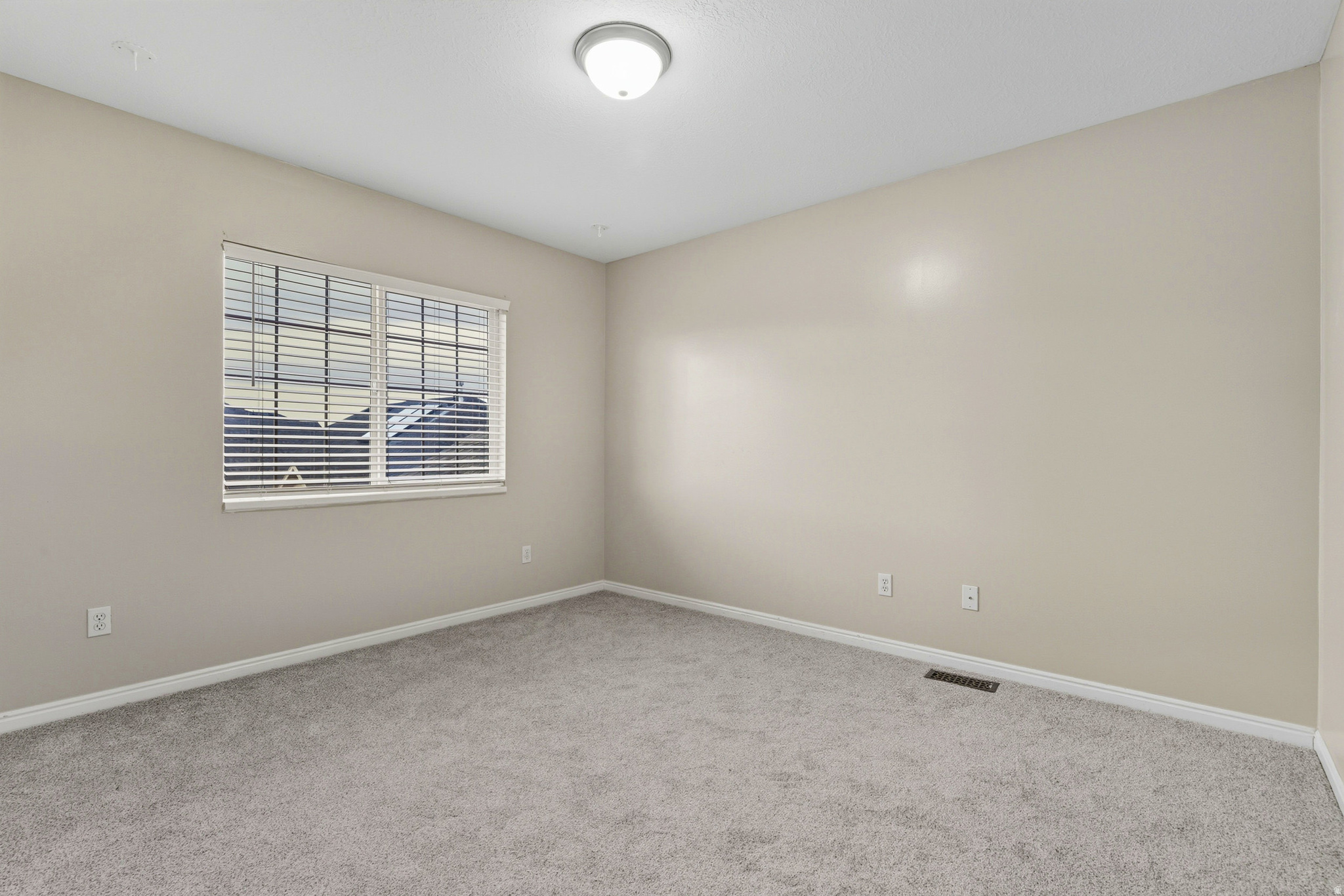 CRISSAM MEADOWS - Residential