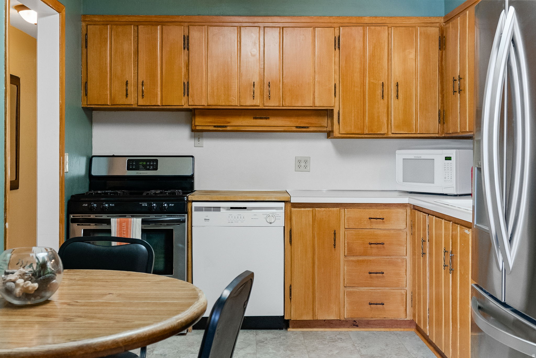 HILLCREST - Residential