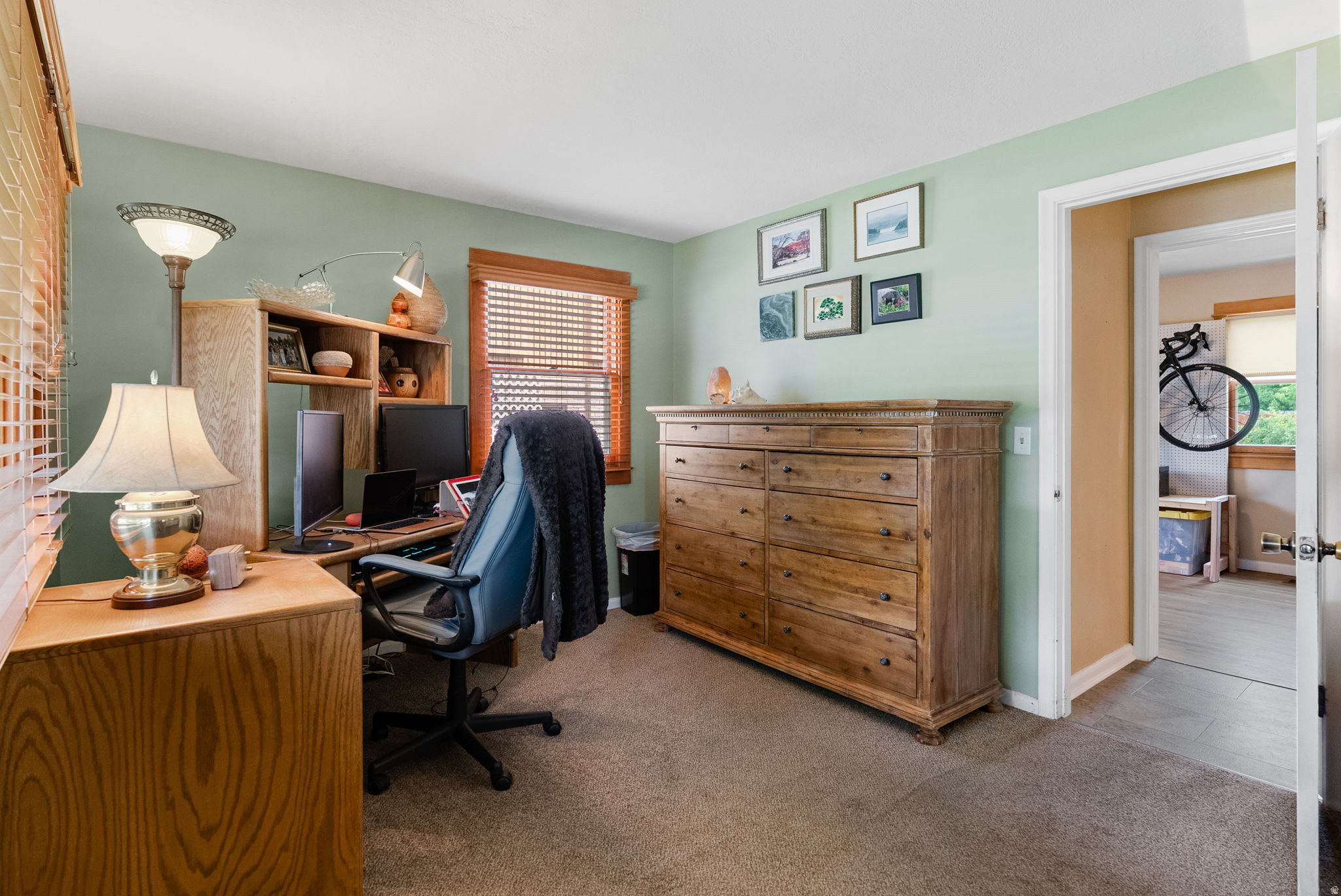 HILLCREST - Residential